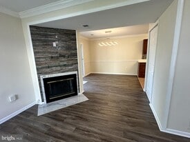 18605 Turmeric Ct in Germantown, MD - Building Photo