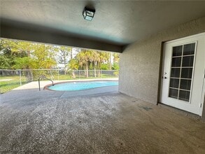 505 Calvin Ave in Lehigh Acres, FL - Building Photo - Building Photo