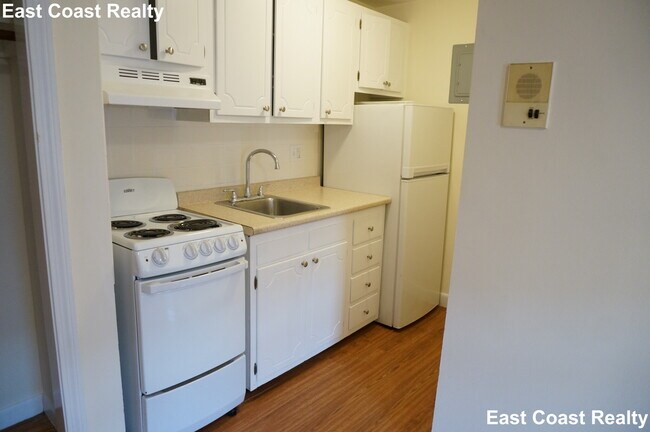 164 North Beacon St, Unit 1 photo'