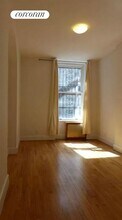 331 E 89th St in New York, NY - Building Photo - Building Photo