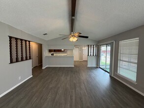 14214 Cradlewood St in San Antonio, TX - Building Photo - Building Photo