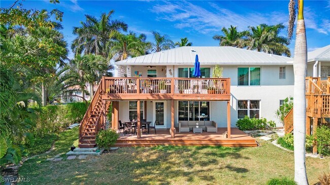 property at 1560 Blue Point Ave