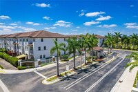 8900 NW 97th Ave in Doral, FL - Building Photo - Building Photo