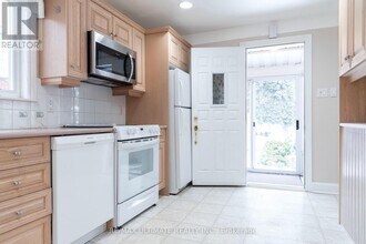 7 Joanith Dr in Toronto, ON - Building Photo - Building Photo