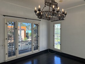 1614 Cimarron St in Los Angeles, CA - Building Photo - Building Photo