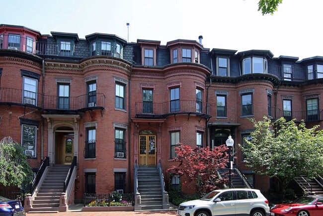211 W Newton St, Unit 2 in Boston, MA - Building Photo - Building Photo