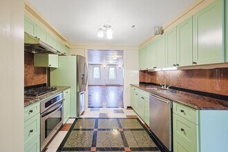 21-63-63 23rd St in Queens, NY - Building Photo - Building Photo