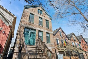 2144 N Bell Ave in Chicago, IL - Building Photo