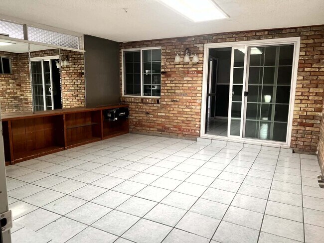 2905 Harrison Ave in El Paso, TX - Building Photo - Building Photo