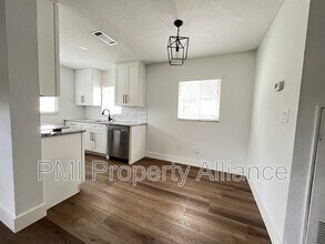 2302 Elizabeth Ave in Orlando, FL - Building Photo - Building Photo