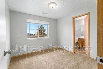 14194 SE Summerfield Loop in Happy Valley, OR - Building Photo - Building Photo