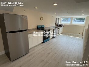 612 Main St in Medford, MA - Building Photo - Building Photo