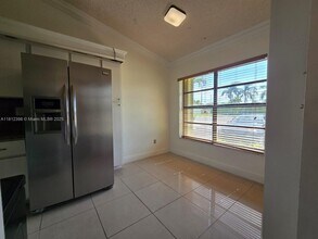 1120 Parkside Green Dr in Greenacres, FL - Building Photo - Building Photo