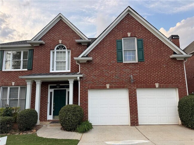 property at 4913 Green Pointe Way NE