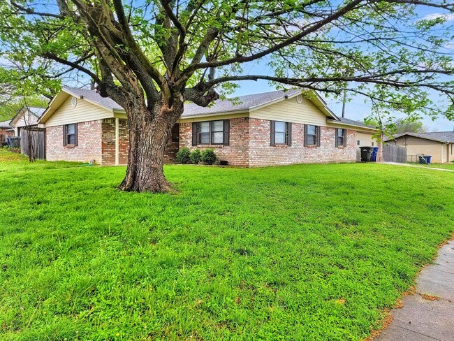 702 Karen St in Copperas Cove, TX - Building Photo - Building Photo