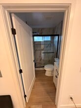 8620 Beach St in Los Angeles, CA - Building Photo - Building Photo