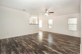 924 Mosaic Dr in Fort Worth, TX - Building Photo - Building Photo