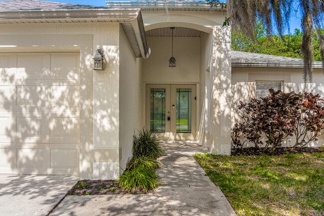 1528 Vista Lake Cir in Melbourne, FL - Building Photo - Building Photo