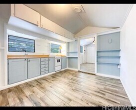 465 N Kainalu Dr in Kailua, HI - Building Photo - Building Photo