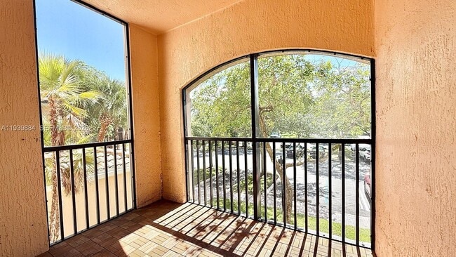 2807 Veronia Dr in Palm Beach Gardens, FL - Foto de edificio - Building Photo