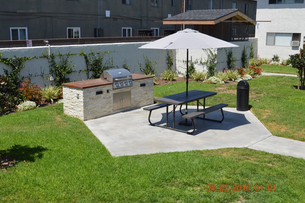 Roycroft Properties Norwalk, CA Apartments For Rent