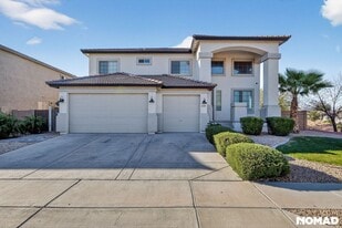 7733 W Southgate Ave in Phoenix, AZ - Building Photo