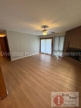 1223 N Pleasant St in Independence, MO - Building Photo - Building Photo