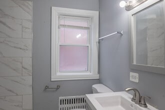 4208-4214 S Michigan Ave in Chicago, IL - Building Photo - Interior Photo