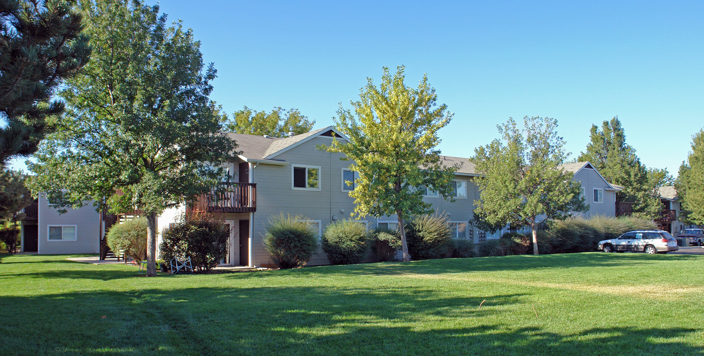 Syringa Village Apartments in Boise, ID - Building Photo