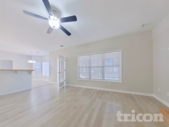 890 Georgian Hills Dr in Lawrenceville, GA - Building Photo - Building Photo