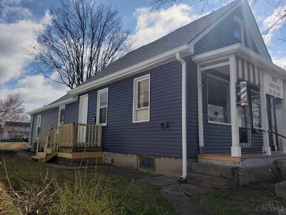 7816 Hamilton Ave in Cincinnati, OH - Building Photo