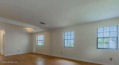 365 9th St in Atlantic Beach, FL - Building Photo - Building Photo
