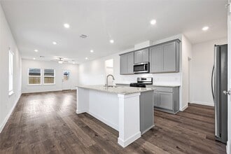 3938 Windy Whisper Dr in Brookshire, TX - Building Photo - Building Photo