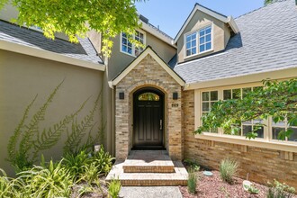 869 Melville Ave in Palo Alto, CA - Building Photo - Building Photo