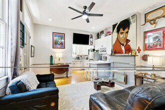 922 Elysian Fields Ave, Unit B in New Orleans, LA - Building Photo - Building Photo