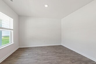 6045 Sodium St in Raleigh, NC - Foto de edificio - Building Photo