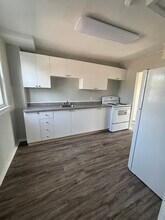 Very large 2 bedroom townhome in Picton in Prince Edward, ON - Building Photo - Building Photo