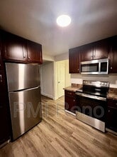 812 Glen Molly Dr in Sparks, NV - Building Photo - Building Photo