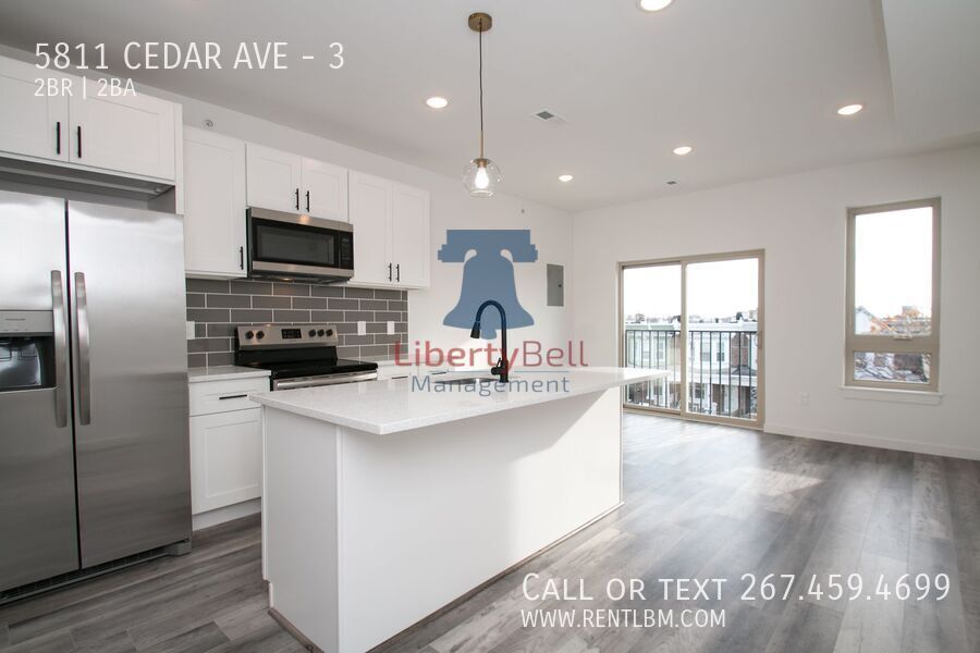 5811 Cedar Ave in Philadelphia, PA - Building Photo