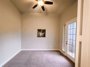 1616 Silla Dr in Little Elm, TX - Foto de edificio - Building Photo