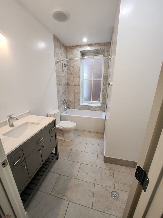 4240 Norfolk Ave in St. Louis, MO - Building Photo - Building Photo