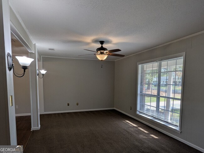 406 Hickory St in Springfield, GA - Building Photo - Building Photo