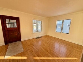 923 Baxter Ave in Superior, WI - Building Photo - Building Photo