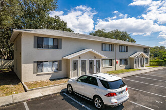 Alpine in Clearwater, FL - Building Photo - Building Photo