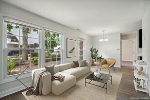 Frenchtown Commons in Frenchtown, NJ - Building Photo