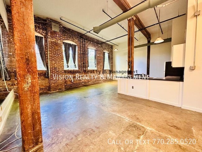 887 West Marietta St NW in Atlanta, GA - Building Photo - Building Photo