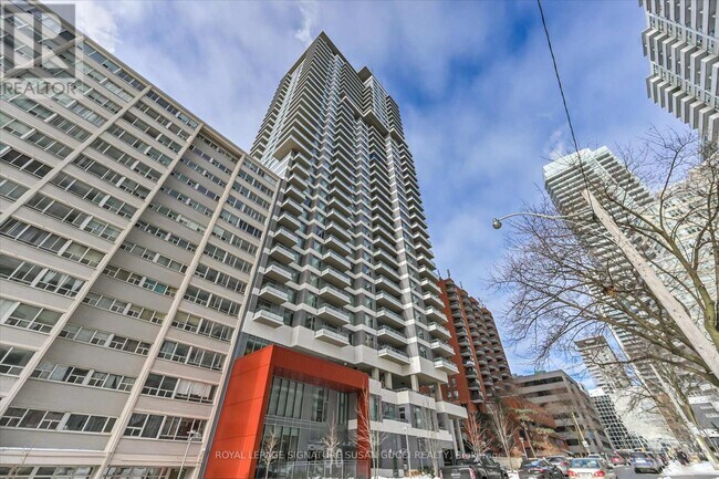 50 Dunfield Ave in Toronto, ON - Building Photo - Building Photo