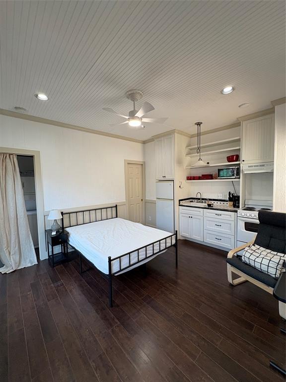 property at 1618 Church St