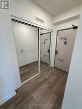 8 Interchange Wy in Vaughan, ON - Building Photo - Building Photo