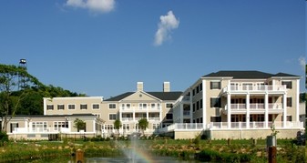 Fairfield Knolls On Roslyn Harbor Apartments